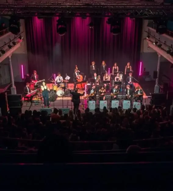 Jazz orchestra image